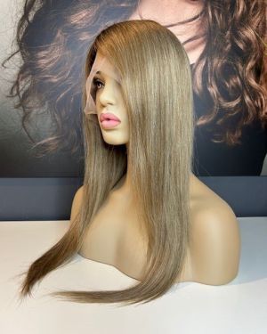 SIENNA – LONG SANDY BLONDE BALAYAGE WIG WITH ROOT