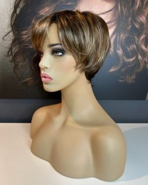 FREYA – CARAMEL BROWN WIG MIXED TONES