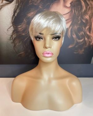 LOTTIE – PLATINUM BLONDE PIXIE WIG